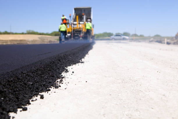 Best Driveway Paving Contractor  in Lomira, WI