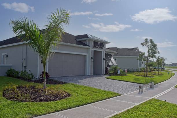 Best Interlocking Driveway Pavers  in Lomira, WI